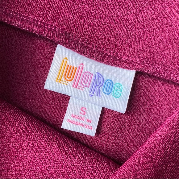 LulaRoe Red Cassie Skirt Solid Burgundy- SZ S - Picture 3 of 6